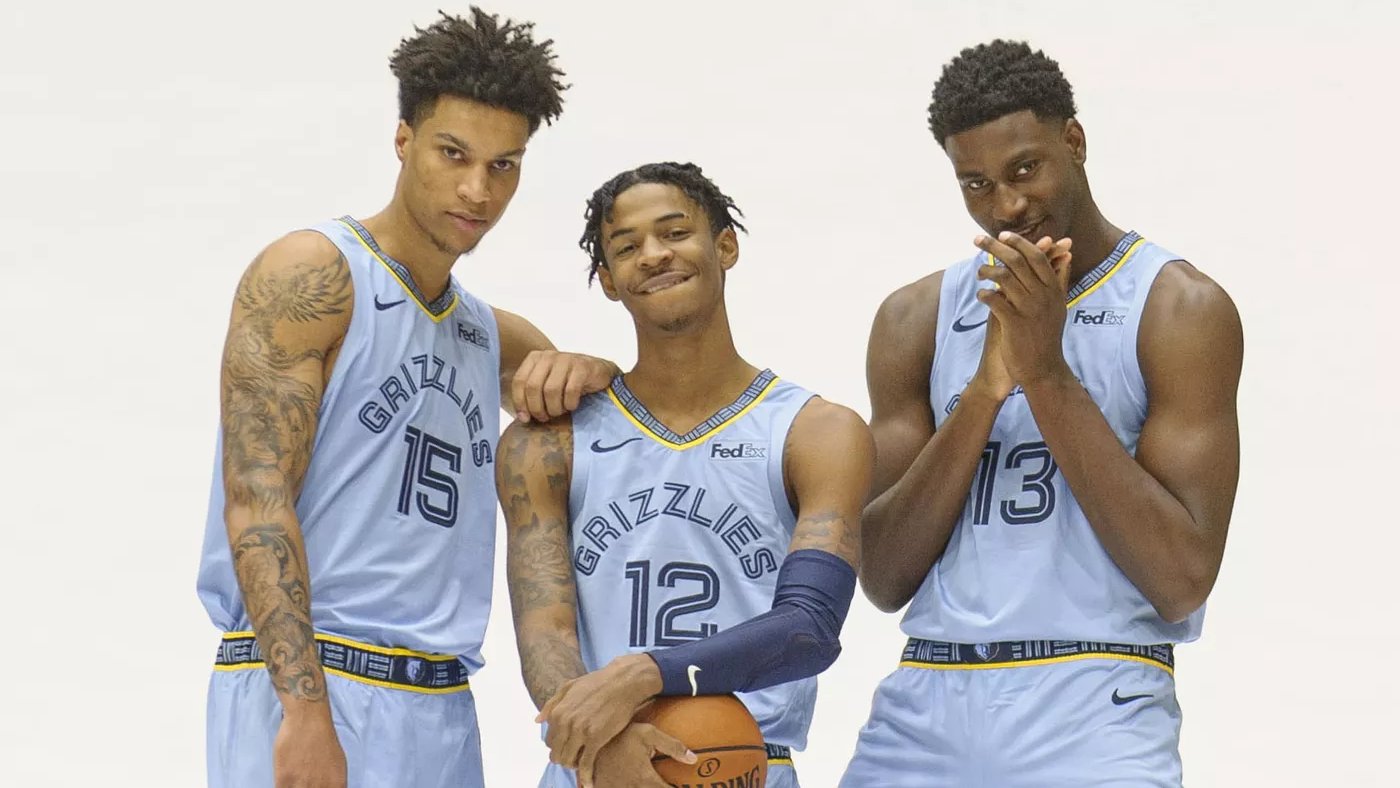 韩旭谈中国女篮新老交替：我觉得打到30出头应该问题不大（韩旭谈中国女篮新老更替：自信打到三十出头不成问题）