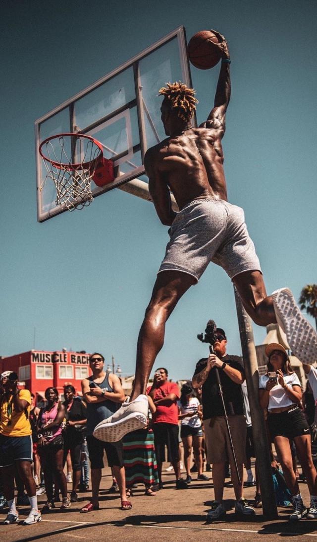 意甲：国米主场3-1击败博洛尼亚（意甲：国际米兰主场3-1力克博洛尼亚）