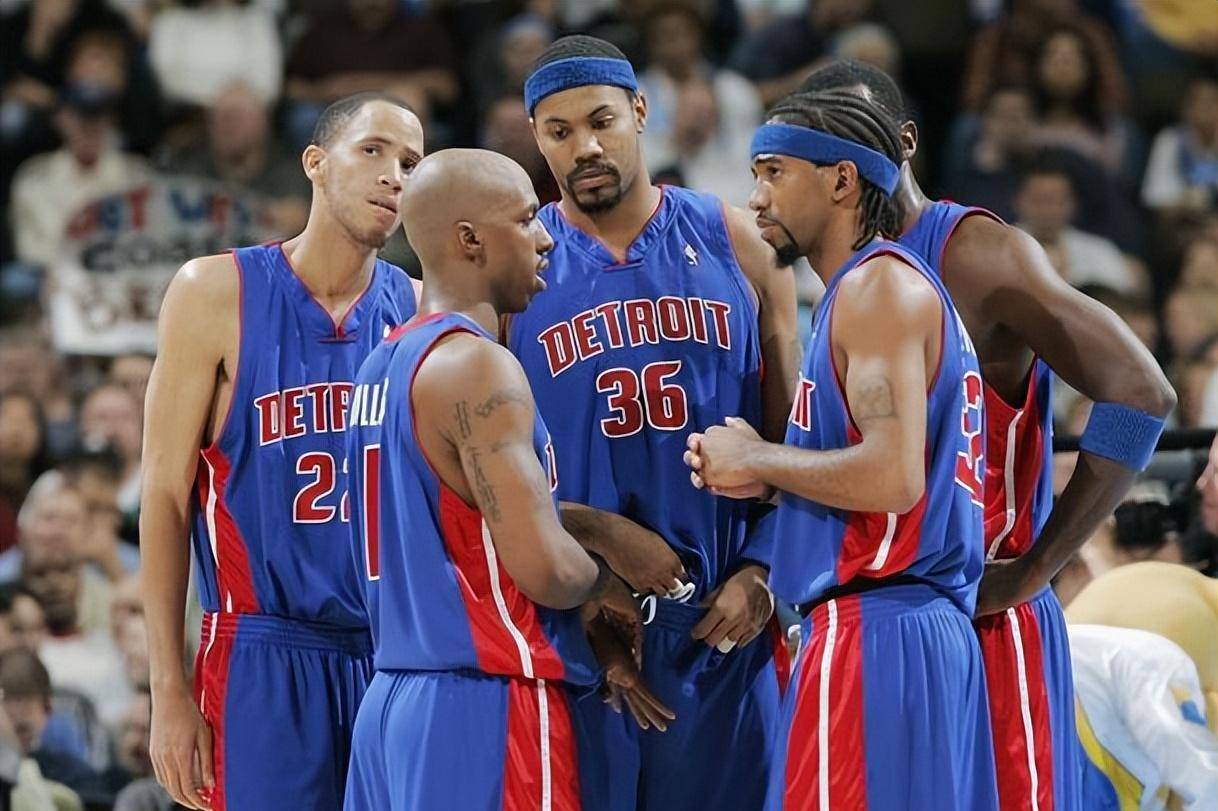 CBA收视率暴涨，外援主宰胜负？名嘴给出独特观点，潜力赛引争议（CBA收视飙升，外援左右胜负？名嘴抛出新解读，潜力赛掀争议）