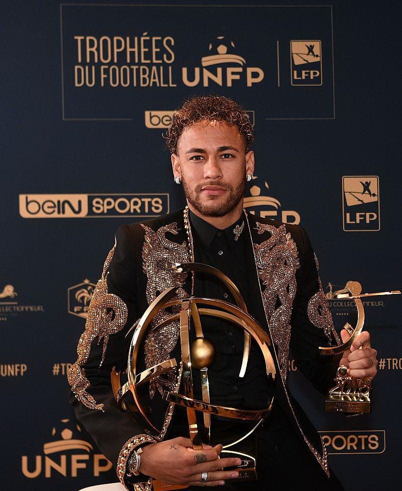 圣保罗官方：奥斯卡被诊断为血管迷走性晕厥，正遵医嘱休息（圣保罗通报：奥斯卡确诊血管迷走性晕厥，按医嘱休养中）